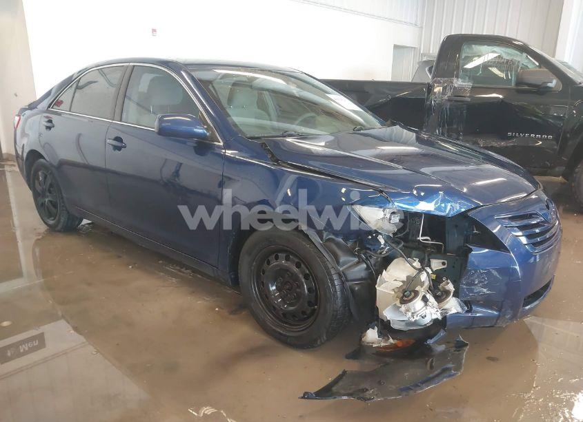 2008 Toyota Camry LE (VIN 4T4BE46K18R041317) main photo
