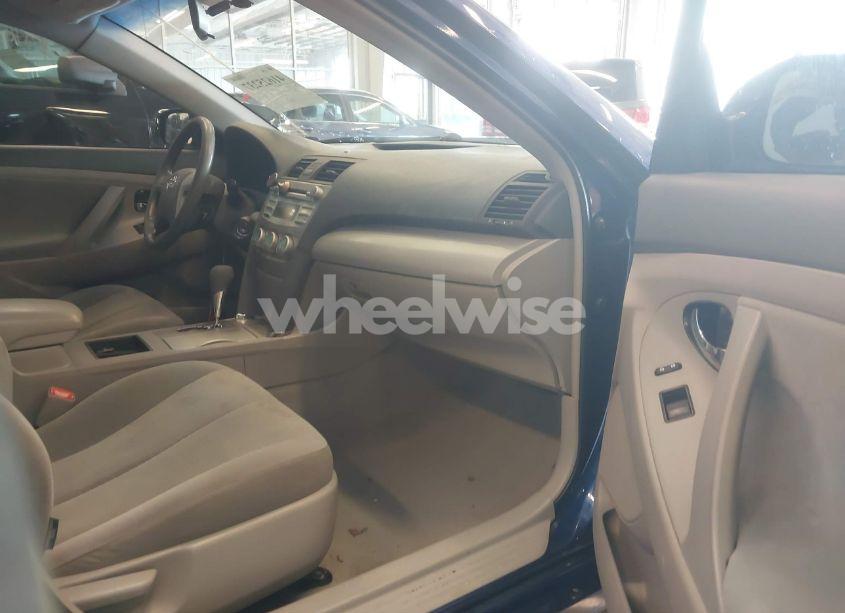 Photo 5 of 2008 Toyota Camry LE (VIN 4T4BE46K18R041317)