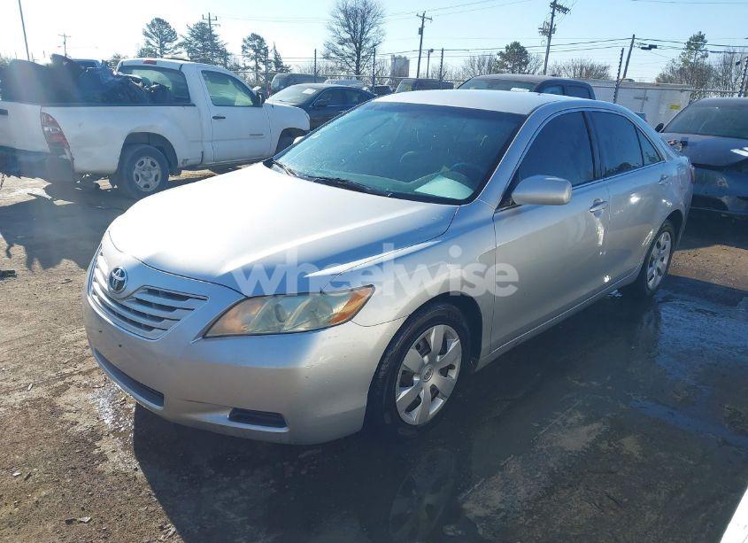 Photo 2 of 2008 Toyota Camry LE (VIN 4T4BE46K18R047702)