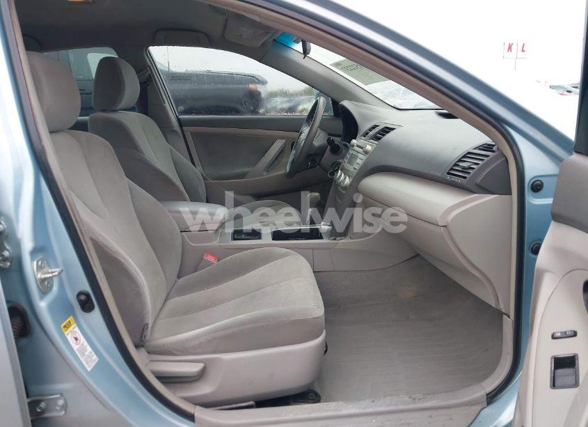 Photo 5 of 2009 Toyota Camry LE (VIN 4T4BE46K19R055123)