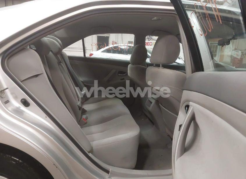 Photo 8 of 2009 Toyota Camry (VIN 4T4BE46K19R086713)