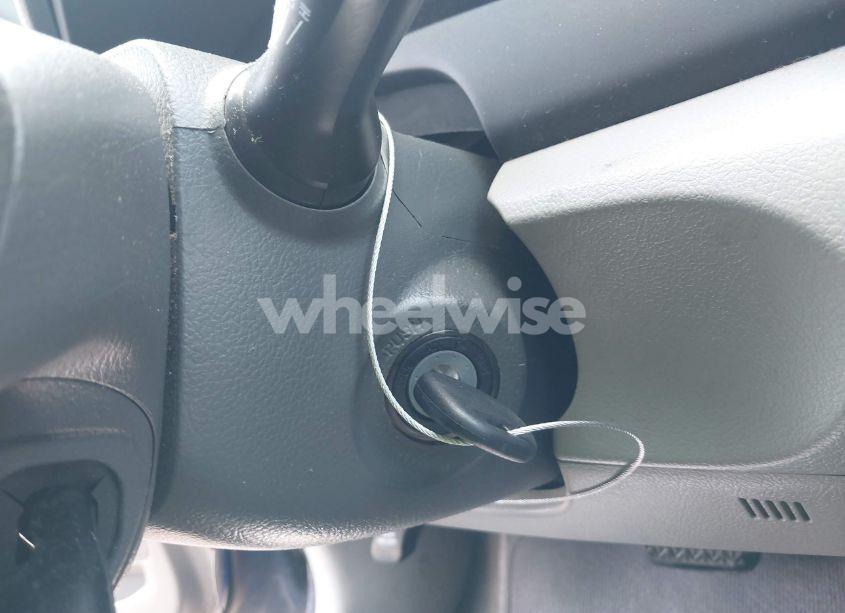 Photo 11 of 2009 Toyota Camry LE (VIN 4T4BE46K19R089465)