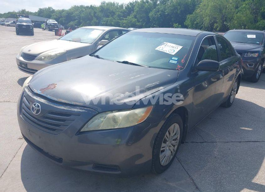 Photo 2 of 2009 Toyota Camry LE (VIN 4T4BE46K19R091328)