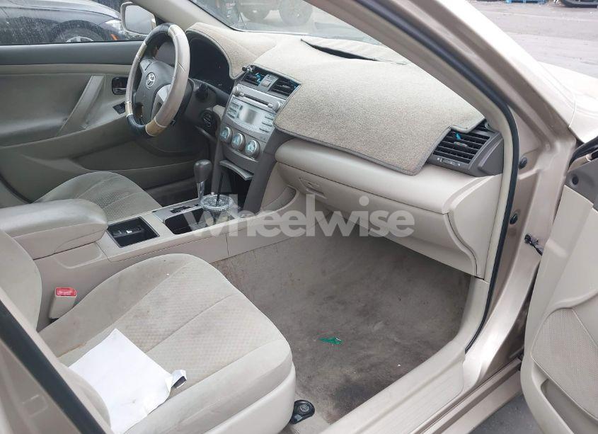 Photo 5 of 2009 Toyota Camry LE/SE/XLE (VIN 4T4BE46K19R094004)