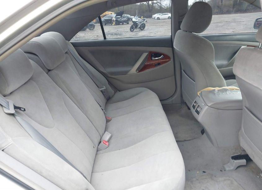 Photo 8 of 2009 Toyota Camry XLE (VIN 4T4BE46K19R122772)