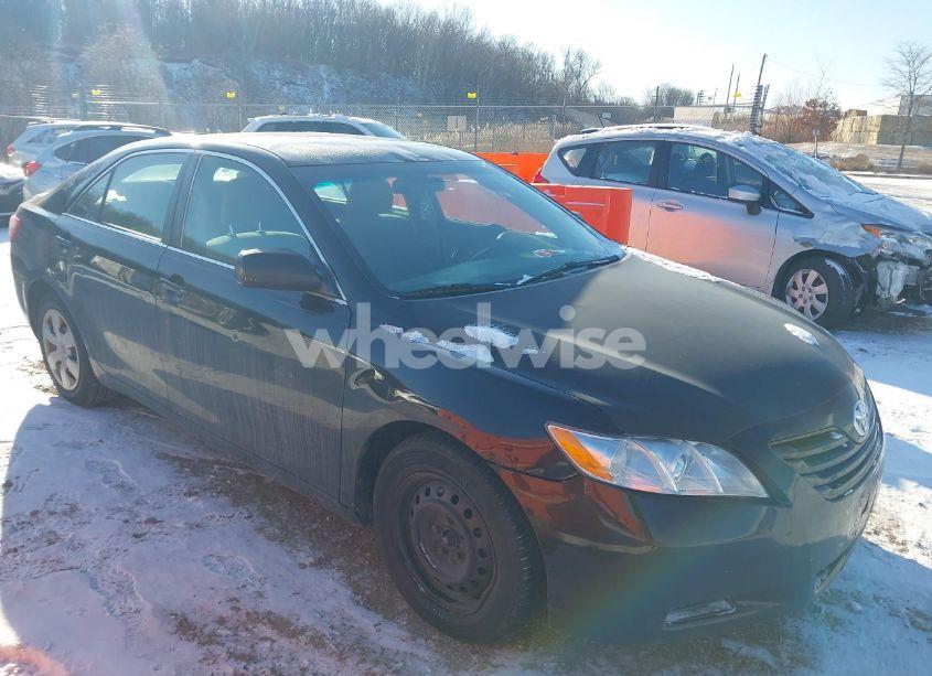 2007 Toyota Camry CE (VIN 4T4BE46K27R009135) main photo