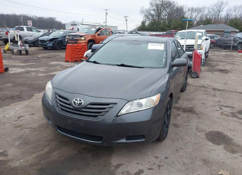 Photo 2 of 2008 Toyota Camry LE (VIN 4T4BE46K28R016409)