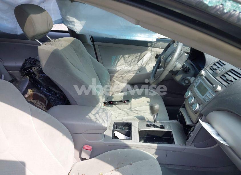 Photo 5 of 2009 Toyota Camry LE (VIN 4T4BE46K29R053591)