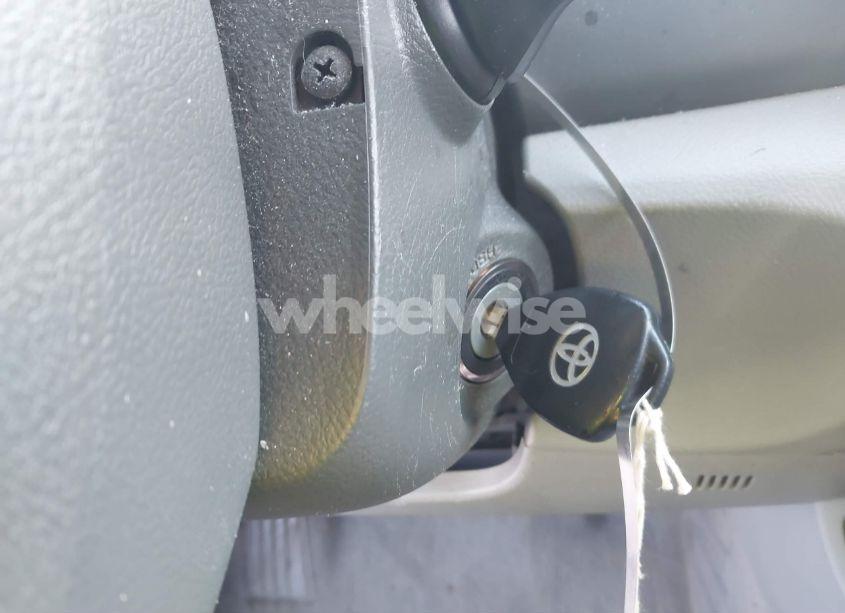 Photo 11 of 2009 Toyota Camry LE (VIN 4T4BE46K29R068897)