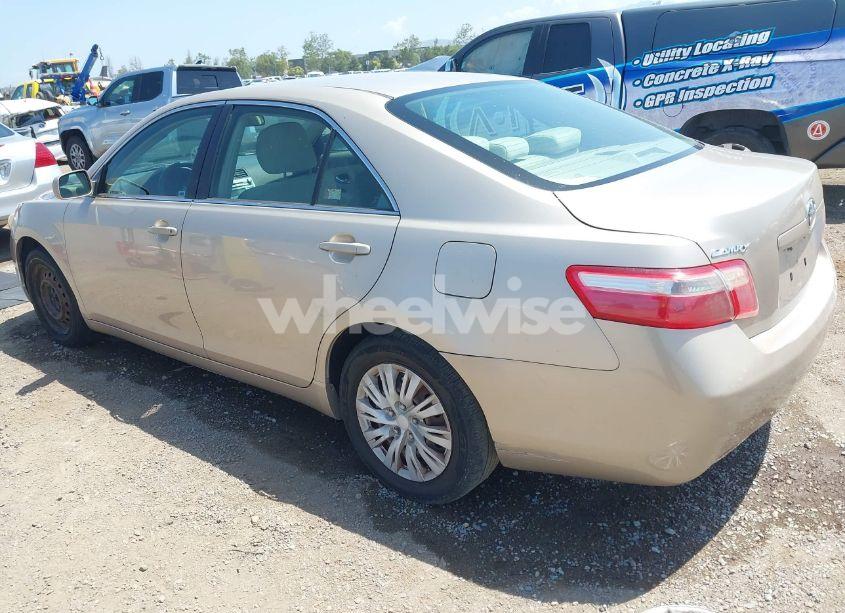 Photo 3 of 2009 Toyota Camry LE (VIN 4T4BE46K29R070469)