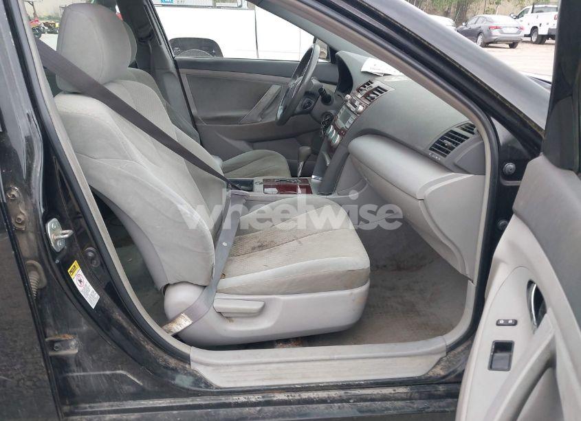 Photo 5 of 2009 Toyota Camry (VIN 4T4BE46K29R075753)