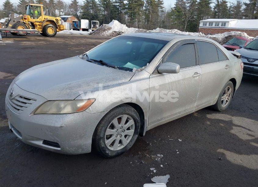 Photo 2 of 2009 Toyota Camry LE (VIN 4T4BE46K29R087367)