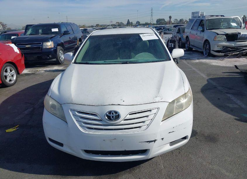 Photo 6 of 2009 Toyota Camry LE (VIN 4T4BE46K29R090396)