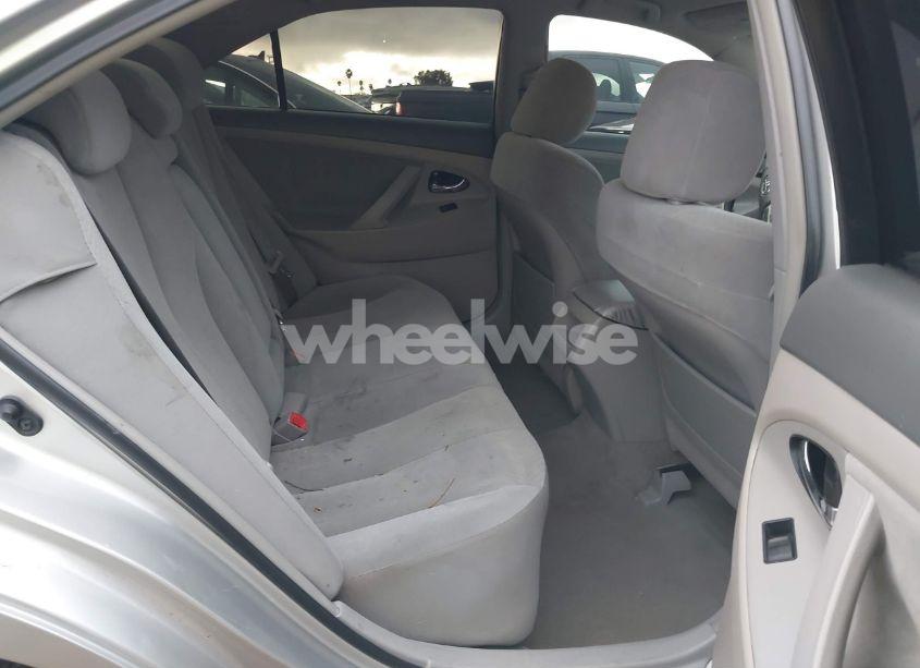 Photo 8 of 2009 Toyota Camry (VIN 4T4BE46K29R102255)