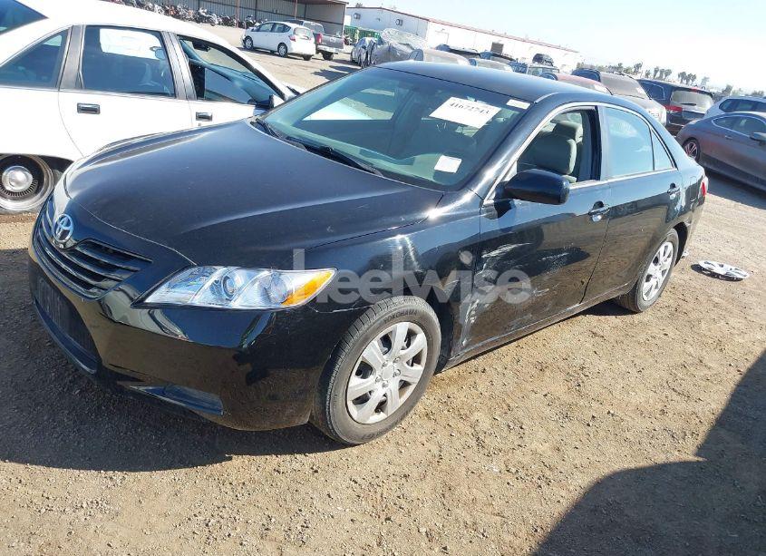 Photo 2 of 2009 Toyota Camry LE (VIN 4T4BE46K29R120173)