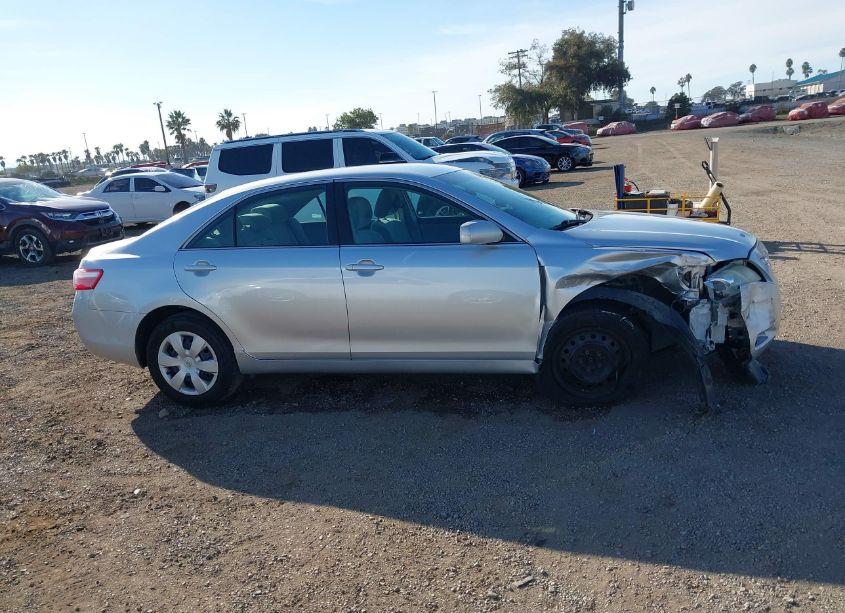 Photo 14 of 2009 Toyota Camry LE (VIN 4T4BE46K29R121923)
