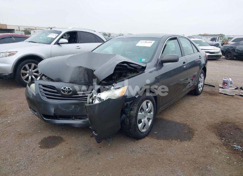 Photo 2 of 2009 Toyota Camry LE (VIN 4T4BE46K29R125406)