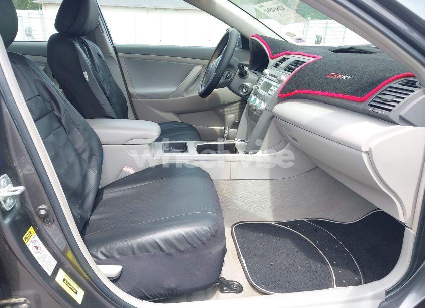 Photo 5 of 2007 Toyota Camry LE (VIN 4T4BE46K37R005997)