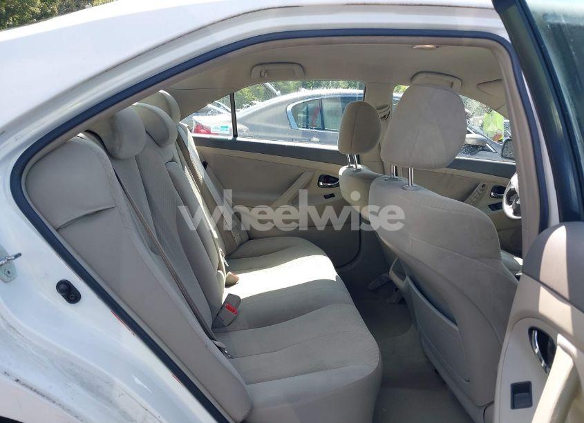 Photo 8 of 2009 Toyota Camry LE (VIN 4T4BE46K39R058539)