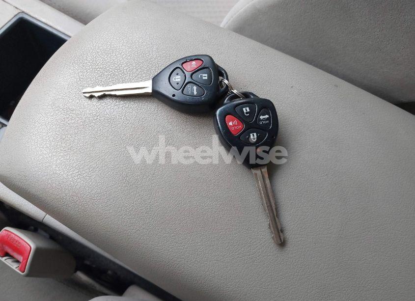 Photo 11 of 2009 Toyota Camry LE (VIN 4T4BE46K39R058783)