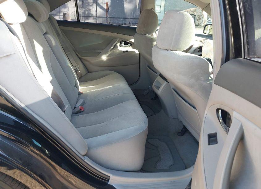 Photo 8 of 2009 Toyota Camry LE (VIN 4T4BE46K39R061232)