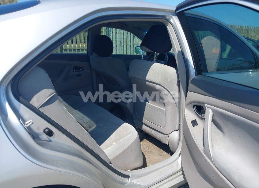 Photo 8 of 2009 Toyota Camry LE (VIN 4T4BE46K39R063546)