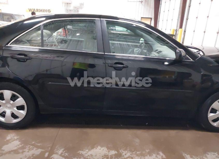 Photo 13 of 2009 Toyota Camry LE (VIN 4T4BE46K39R066687)