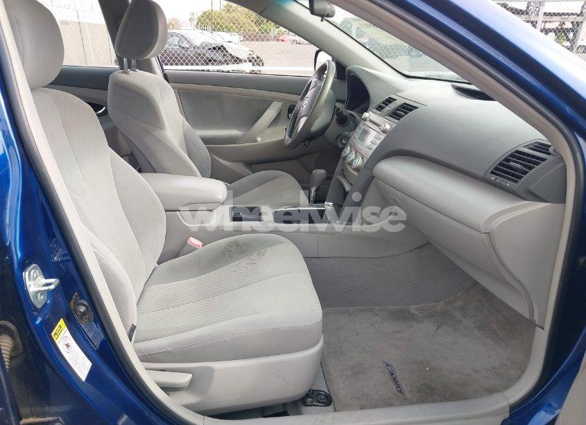 Photo 5 of 2009 Toyota Camry (VIN 4T4BE46K39R067841)