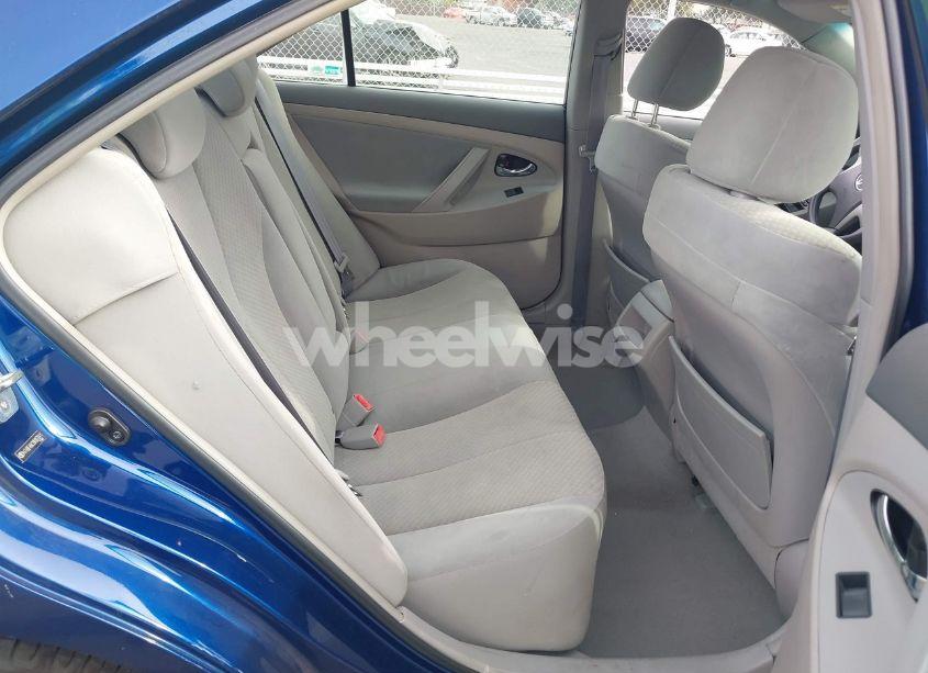 Photo 8 of 2009 Toyota Camry (VIN 4T4BE46K39R067841)