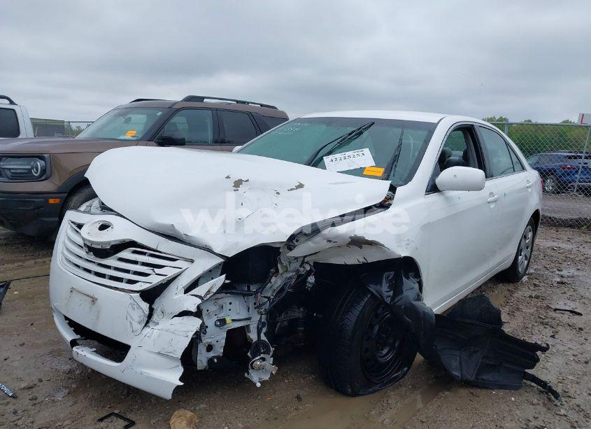 Photo 2 of 2009 Toyota Camry LE (VIN 4T4BE46K39R067919)