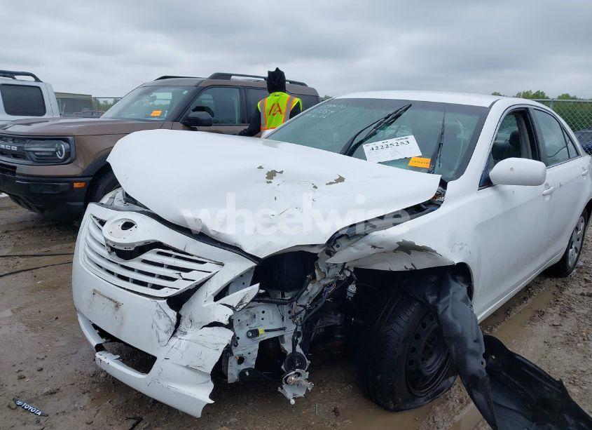 Photo 6 of 2009 Toyota Camry LE (VIN 4T4BE46K39R067919)