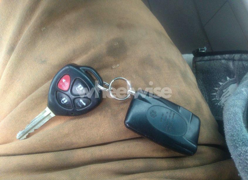 Photo 11 of 2009 Toyota Camry LE (VIN 4T4BE46K39R073106)