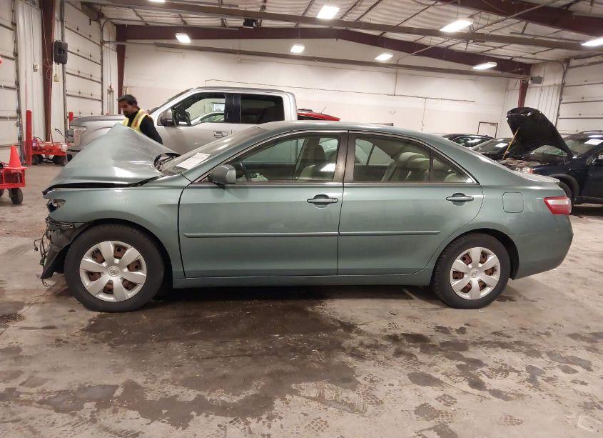 Photo 15 of 2009 Toyota Camry LE (VIN 4T4BE46K39R073879)