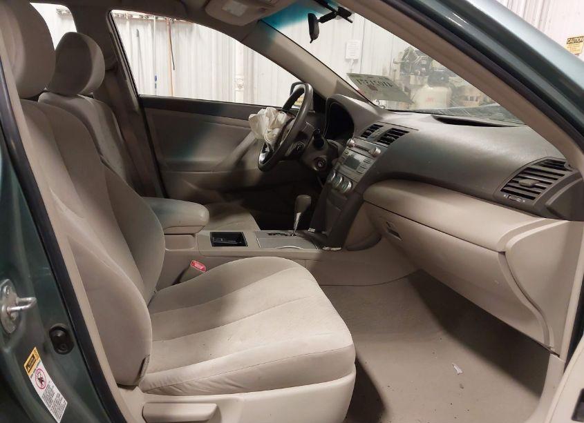 Photo 5 of 2009 Toyota Camry LE (VIN 4T4BE46K39R073879)