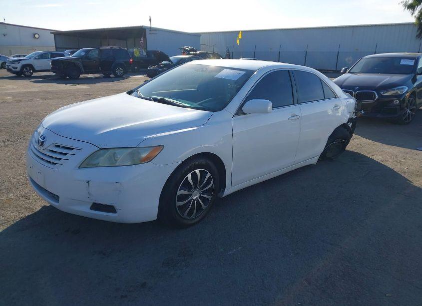 Photo 2 of 2009 Toyota Camry LE (VIN 4T4BE46K39R077947)