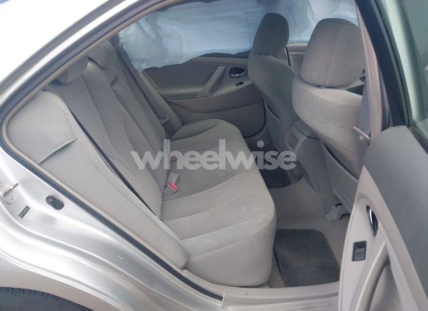 Photo 8 of 2009 Toyota Camry (VIN 4T4BE46K39R078757)