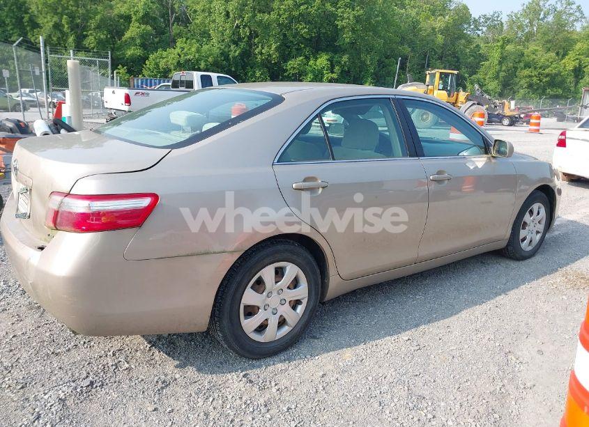 Photo 4 of 2009 Toyota Camry LE (VIN 4T4BE46K39R093064)