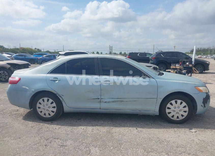 Photo 13 of 2009 Toyota Camry LE (VIN 4T4BE46K39R095445)