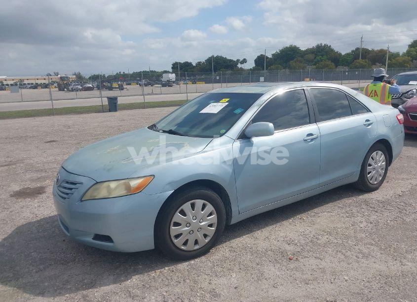 Photo 2 of 2009 Toyota Camry LE (VIN 4T4BE46K39R095445)