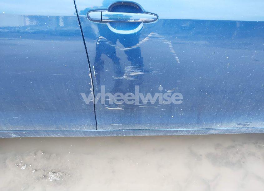 Photo 13 of 2009 Toyota Camry LE (VIN 4T4BE46K39R097759)