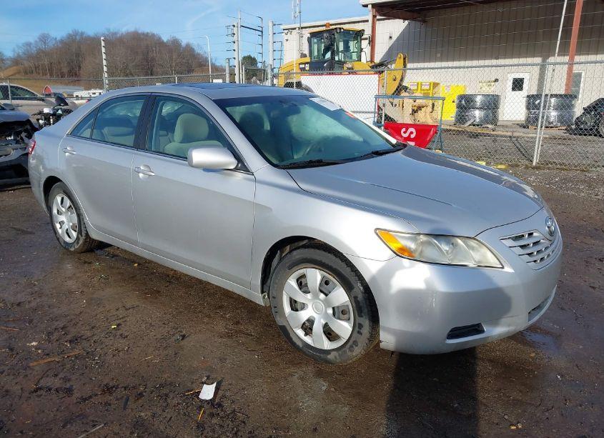 2009 Toyota Camry LE (VIN 4T4BE46K39R101132) main photo