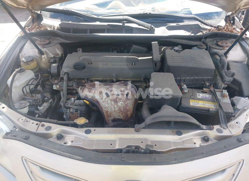 Photo 10 of 2009 Toyota Camry LE (VIN 4T4BE46K39R102670)