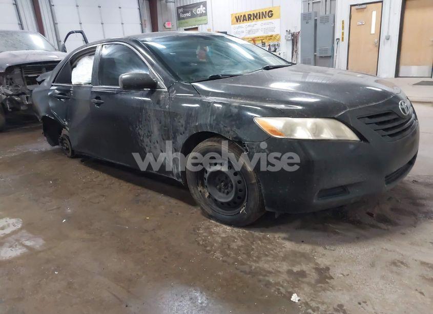 2009 Toyota Camry LE (VIN 4T4BE46K39R135104) main photo