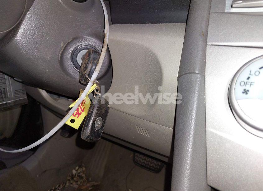 Photo 11 of 2009 Toyota Camry LE (VIN 4T4BE46K39R135104)