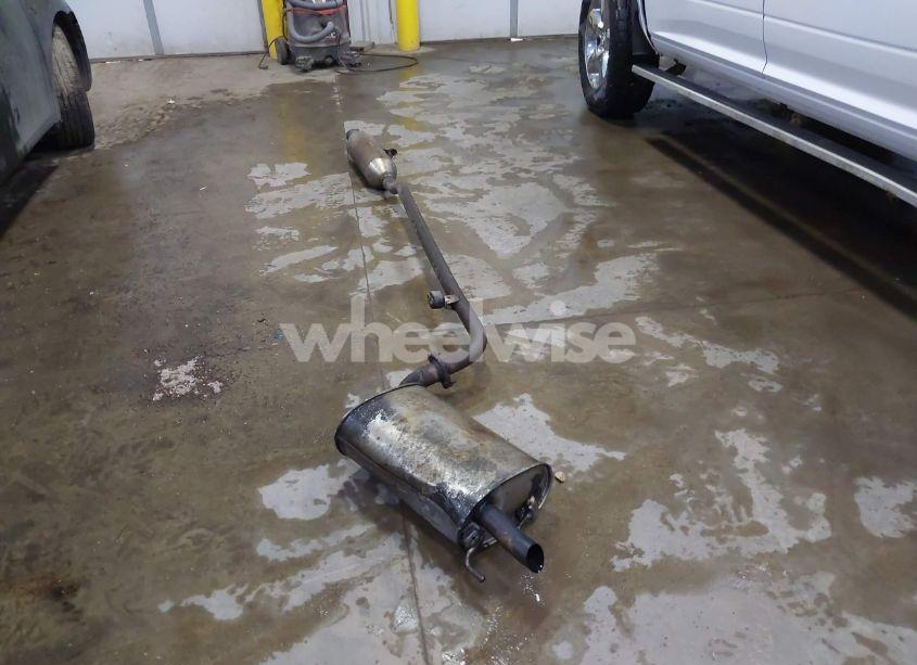 Photo 12 of 2009 Toyota Camry LE (VIN 4T4BE46K39R135104)