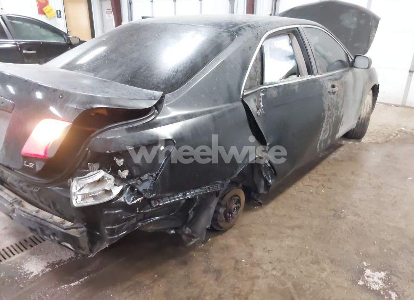 Photo 13 of 2009 Toyota Camry LE (VIN 4T4BE46K39R135104)