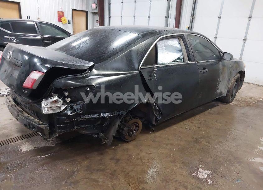 Photo 4 of 2009 Toyota Camry LE (VIN 4T4BE46K39R135104)