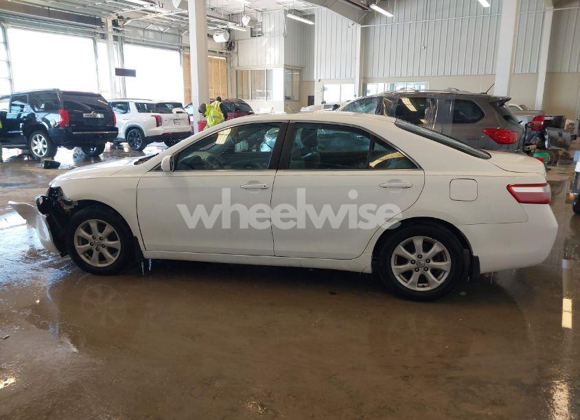 Photo 14 of 2009 Toyota Camry LE (VIN 4T4BE46K49R059098)