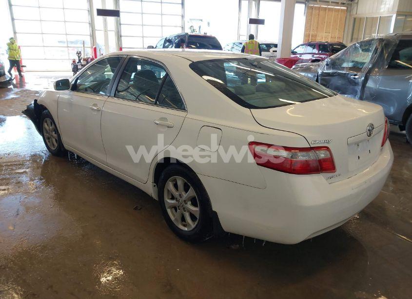 Photo 3 of 2009 Toyota Camry LE (VIN 4T4BE46K49R059098)