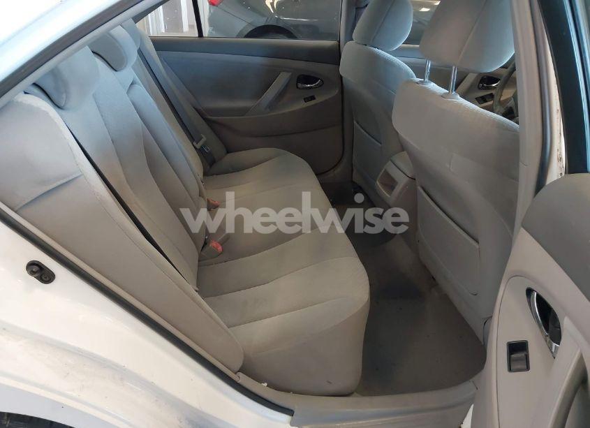 Photo 8 of 2009 Toyota Camry LE (VIN 4T4BE46K49R059098)